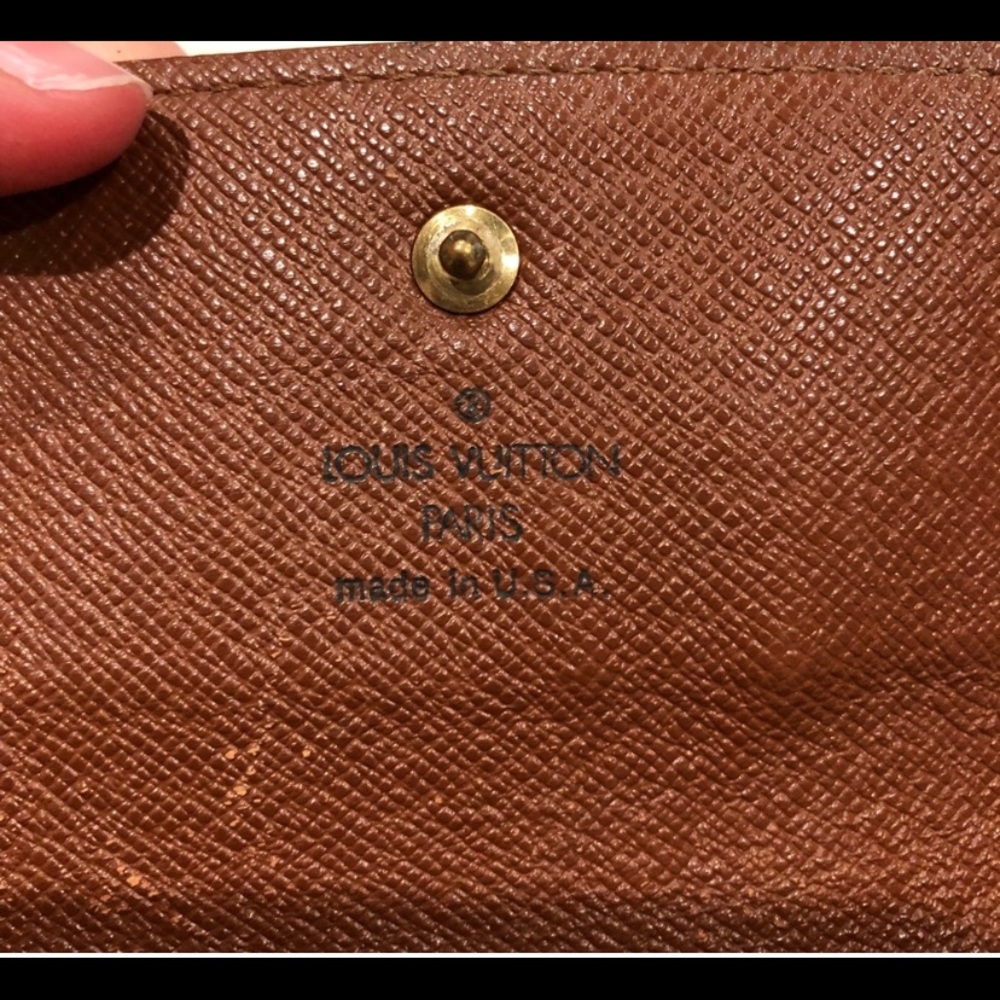 Authentic Louis Vuitton - Picture 4 of 7